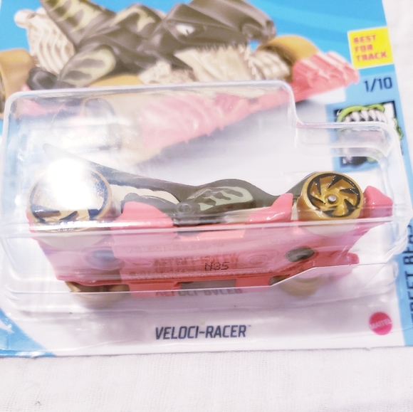 Hot Wheels Street Beasts Veloci-Racer. NWT. - Picture 5 of 6